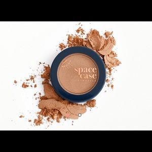 Space Case Bronzer